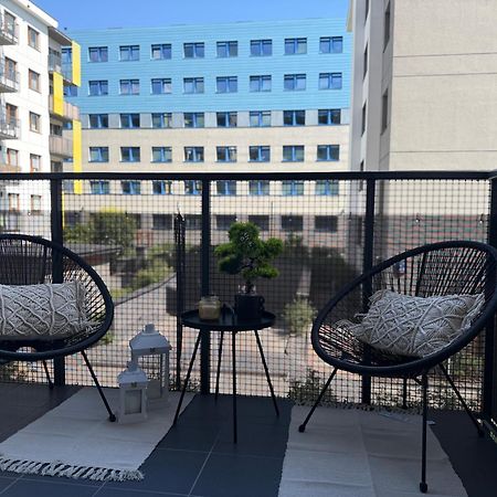 Modern Apartment Near To The Chopin'S Airport Cybernetyki 2A 华沙 外观 照片